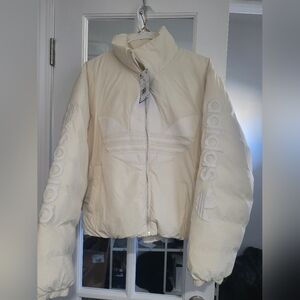 WOMEN'S ADIDAS LARGE Wonder White  BIG LOGO PUFFER JACKET
